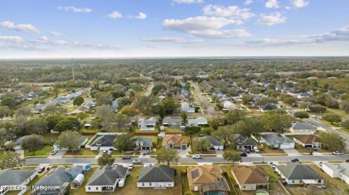 3949 Rolling Hill Dr, Titusville FL  32796-1107 exterior