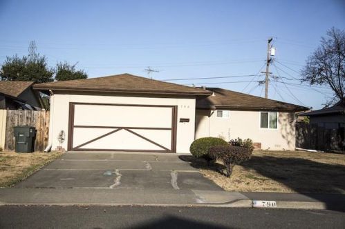 790 Vasona St, Milpitas, CA 95035-4316