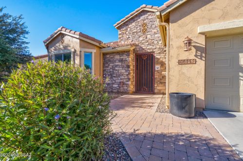 60892 Arroyo Vista Dr, Oracle AZ  85623-7305 exterior