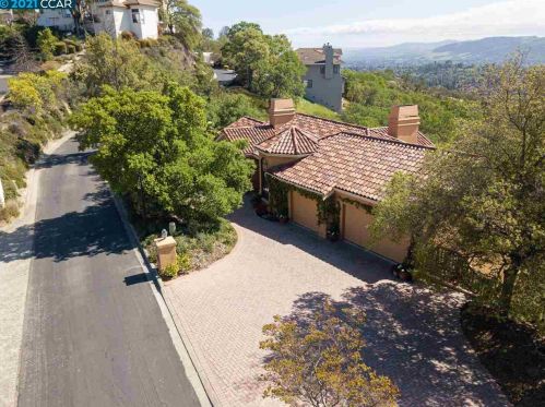 522 Oakshire Pl, Alamo CA  94507-2325 exterior