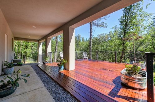 559 Greenwood Dr, Meadow Vista CA  95722-9708 exterior