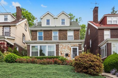 5915 Phillips Ave, Pittsburgh, PA 15217-2121