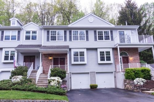104 Brookside Ln, Mount Arlington, NJ 07856-1364