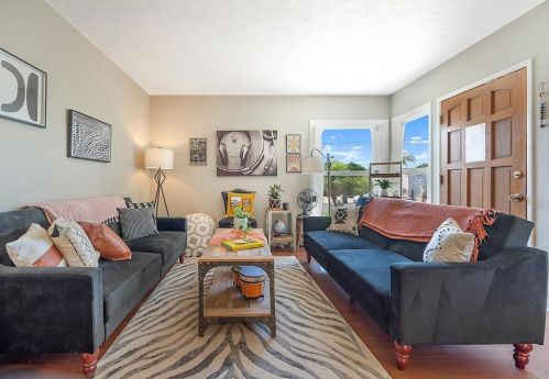 6025 Kelton Ave, La Mesa CA  91942-2728 exterior