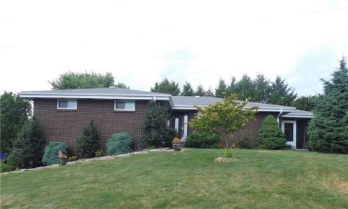 656 Scenery Dr, Elizabeth, PA 15037-2043