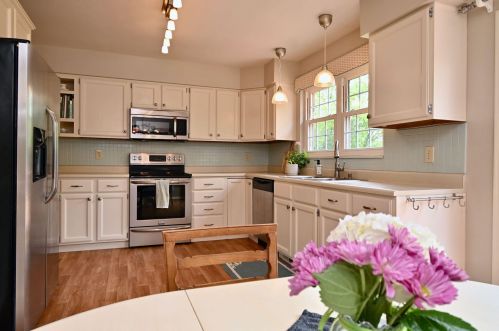 3508 Misty Creek Dr, Covington KY  41018-2627 exterior