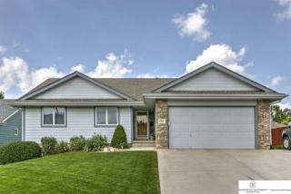 11810 159th St, Bennington, NE 68007-7430