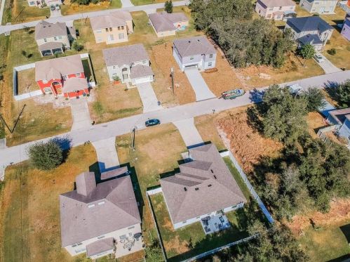 200 Albany Dr, Kissimmee FL 34758-2204 exterior