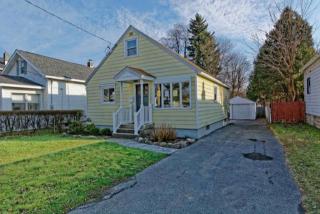 10 Nassau Ave, Schenectady, NY 12304-1820