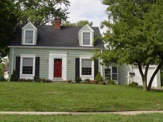 2517 Eastmoreland Dr, Toledo, OH 43616-2770