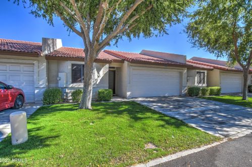 9157 68th Ave, Peoria, AZ 85345-8851
