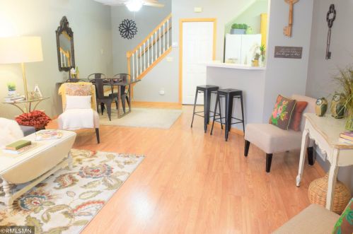 3635 Lawndale Ln, Minneapolis, MN 55446-2908
