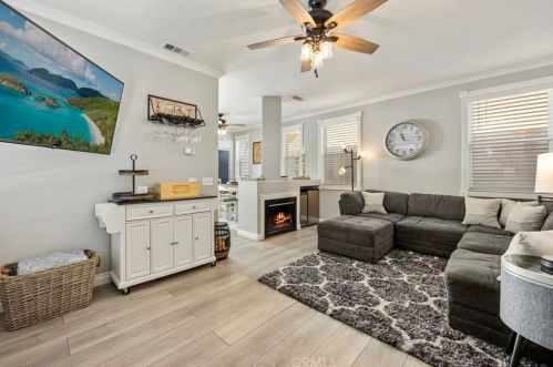 87 Calle De Felicidad, Trabuco Canyon, CA 92688-2860
