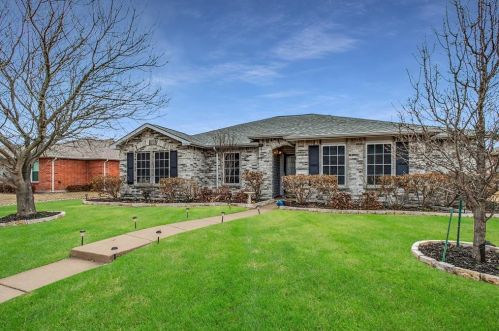 1515 Lonesome Dove Trl, St Paul, TX 75098-7983