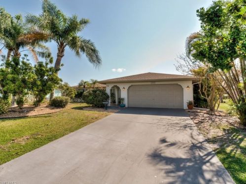 25517 Arequipa Dr, Punta Gorda, FL 33983-5649