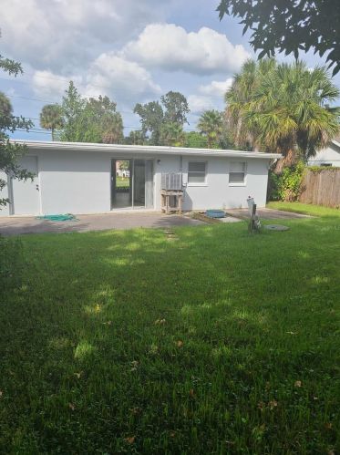 6702 Sandra Dr, Port Richey FL  34668-1391 exterior