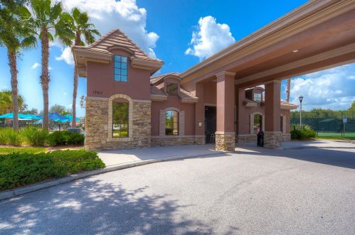 17743 Glenapp Dr, Land O Lakes, FL 34638-7826