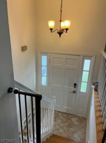 11 Laurelton Rd, Parsippany NJ  07054-3238 exterior