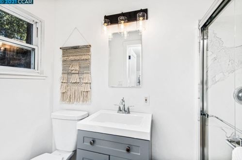 392 Moraga Way, Orinda CA  94563-3805 exterior