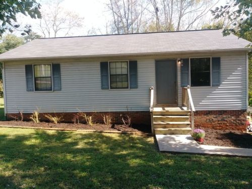 210 Heuer St, Sweetwater, TN 37874-3104