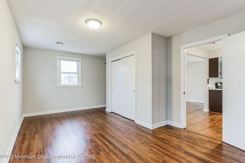 21 Maplewood Dr, Bricktown NJ  08723-3353 exterior