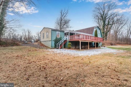 2148 Ritner Hwy, Carlisle PA 17015-9305 exterior