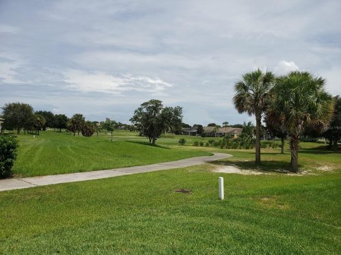 9132 130th Loop, Summerfield, FL 34491-9451