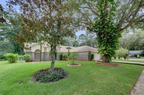 1416 Whispering Woods Way, Deland, FL 32724-8051