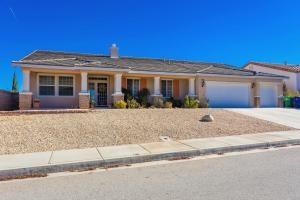 40708 55th St, Palmdale, CA 93551-5712