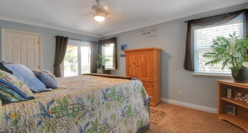 18883 Hummingbird Dr, Lake Wildwood CA  95946-9694 exterior