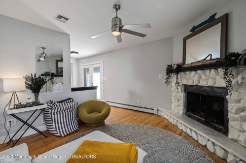 1207 Barton Ave, Point Pleasant Beach NJ  08742-3724 exterior