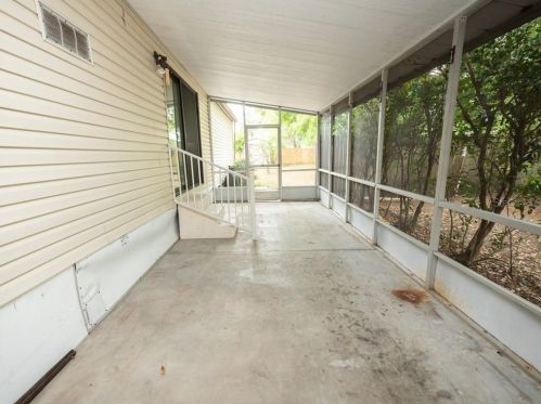 5006 Rollinglen Loop, Lakeland FL  33810-2653 exterior