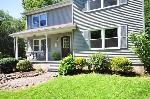 520 Witches Rock Rd, Bristol, CT 06010-7153