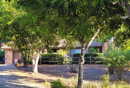 2051 Lilac Ln, Alpine, CA 91901-2932