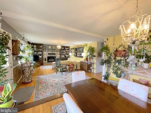 248 Hill Top Ct, Richmond National Battlefiel VA  22835-7135 exterior