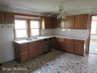 1445 Kingsport Hwy, Greeneville TN  37745-9032 exterior
