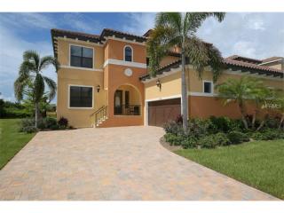 9223 43rd Ter, Bradenton, FL 34209-6433