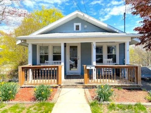 159 Norwood Ave, United States Coast Guard Ac, CT 06320-3834