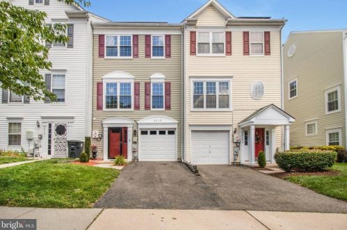 2012 Trenton Pl, Washington, DC 20020-7645