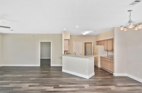 3202 6th St, Lehigh Acres, FL 33976-2414