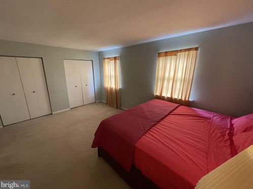 842 Woodcrest Turn, Dover DE  19904-2412 exterior