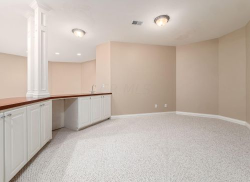 2650 Colts Neck Rd, Blacklick OH  43004-8634 exterior