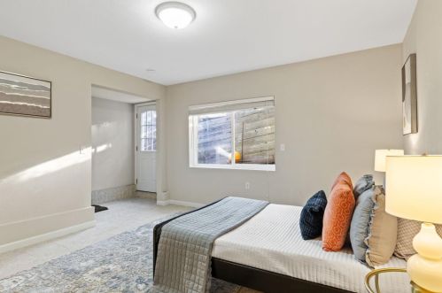 2014 Notre Dame Ave, Belmont CA  94002-1751 exterior