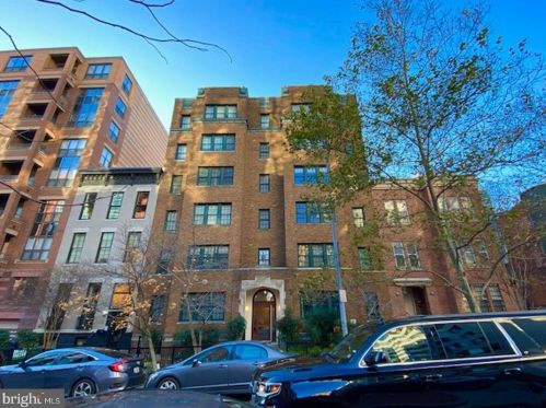 1124 10th St, Washington DC  20001-4302 exterior