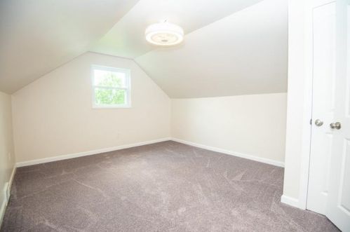 840 5th St, Oakmont PA  15139-1458 exterior