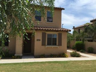 4744 Bonanza Rd, Gilbert, AZ 85297-7453
