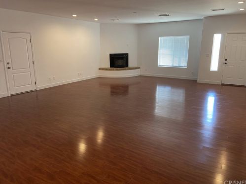 44525 45th St, Lancaster CA  93536-7628 exterior