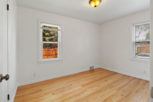 7846 15th Ave, Kenosha WI  53143-5973 exterior