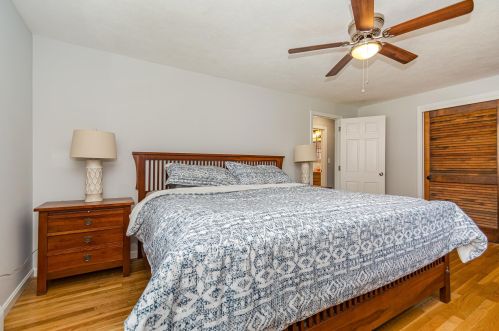 45 Ackerman St, Salem NH  03079-3401 exterior