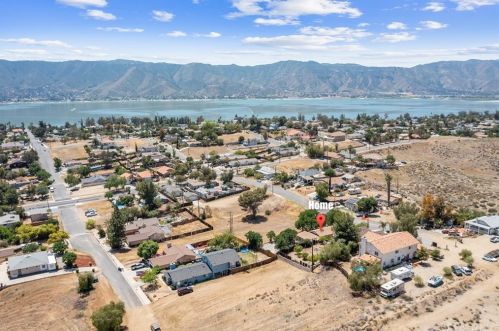 416 Scrivener St, Lake Elsinore, CA 92530-3420